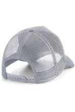 Load image into Gallery viewer, Beechfield Microknit Snapback Trucker Cap (Light Gray)