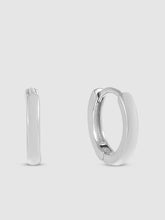 Load image into Gallery viewer, Plain Ring Huggie Earring