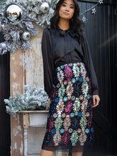 Load image into Gallery viewer, Tribal Shine Midi Skirt