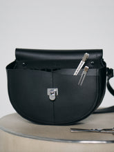 Load image into Gallery viewer, Classic Pro Handbags Demi Black