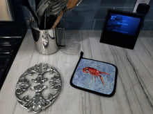 Load image into Gallery viewer, Crawfish Cool Water Pair of Pot Holders