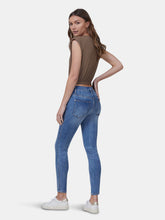 Load image into Gallery viewer, Sloane High-Rise Skinny Ankle Jeans