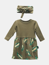 Load image into Gallery viewer, Khaki Green Corn Print Dress