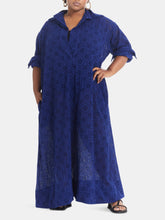 Load image into Gallery viewer, Eyelet Maxi Dress