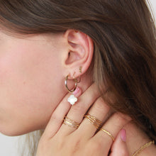 Load image into Gallery viewer, Clover Earrings