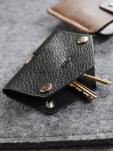 Load image into Gallery viewer, Leather Key Case