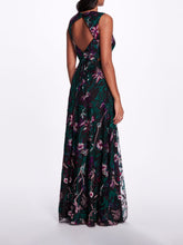 Load image into Gallery viewer, Keyhole Back Floral Gown - Black