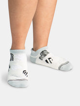 Load image into Gallery viewer, Cushioned Socks | Comfy Ankle | Wild At Heart Quiet Grey