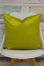 Load image into Gallery viewer, Riva Home Palermo Cushion Cover with Metallic Sheen Design